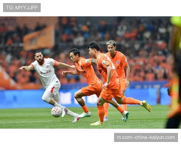 云南玉昆布尔克弋腾领衔本土防线 乔迪传控体系对后卫出球能力要求提升